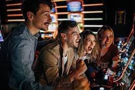 Pertandingan FFWS Indonesia ditampilkan di aplikasi mobile instal4d dengan streaming HD